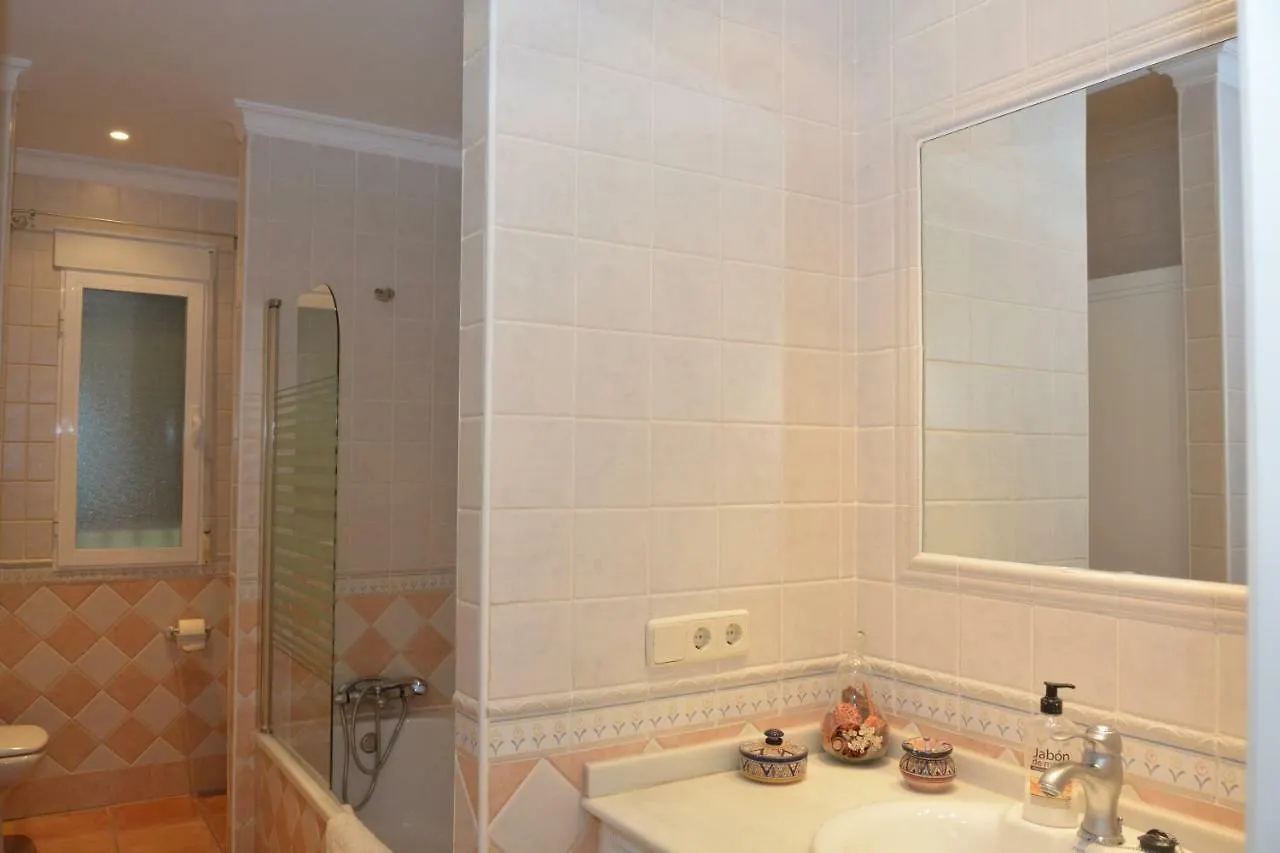 Chalet San Bernardo Toledo 0*,